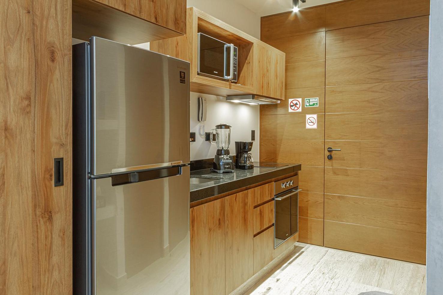 Great Location & Amazing Amenities Apartamento